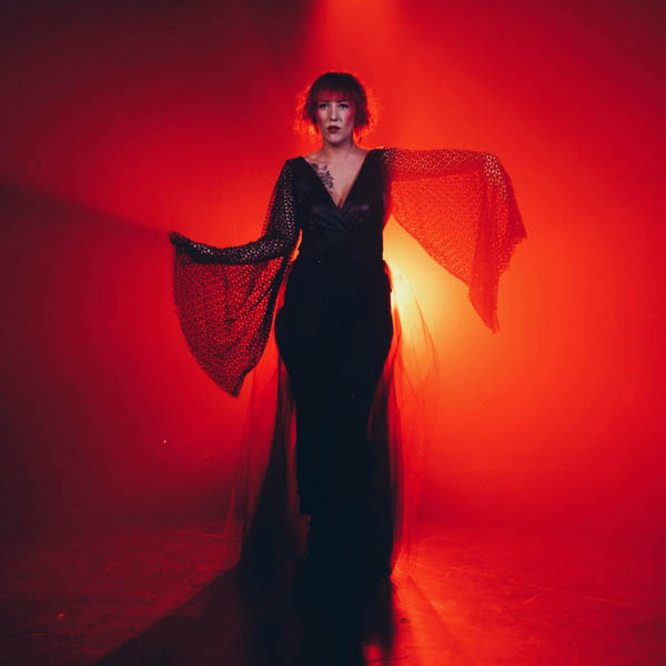 Nina Kraljić, Lava, Free Music, Free iTunes M4A, New Album, News, Single, Female Singer, Female Music,
